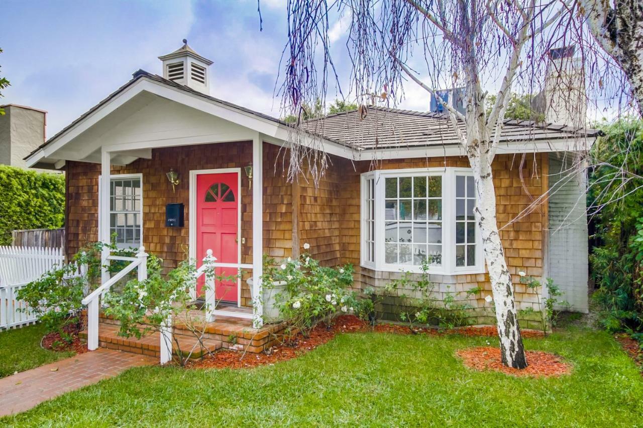 A Touch Of Cape Cod In West Hollywood Villa Лос Анджелис Екстериор снимка