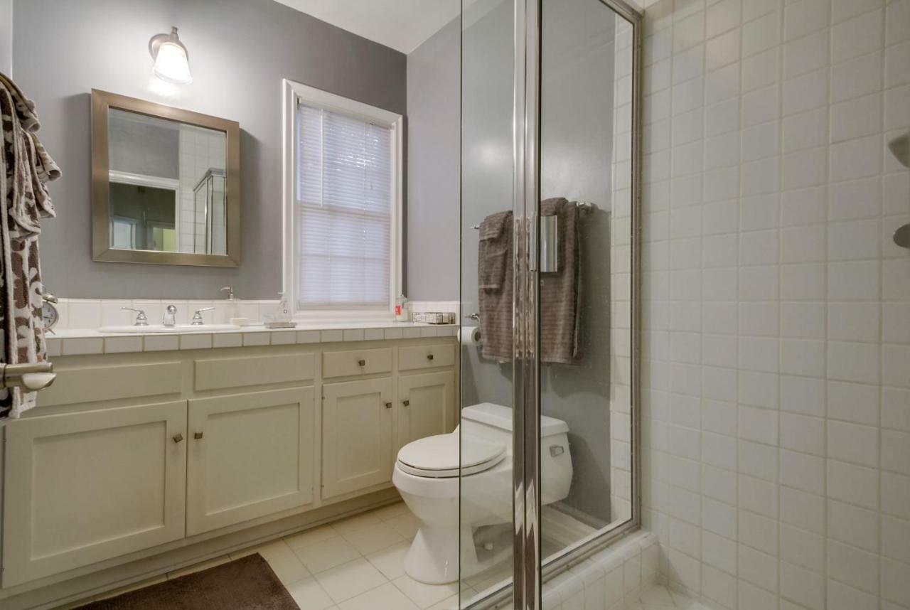 A Touch Of Cape Cod In West Hollywood Villa Лос Анджелис Екстериор снимка