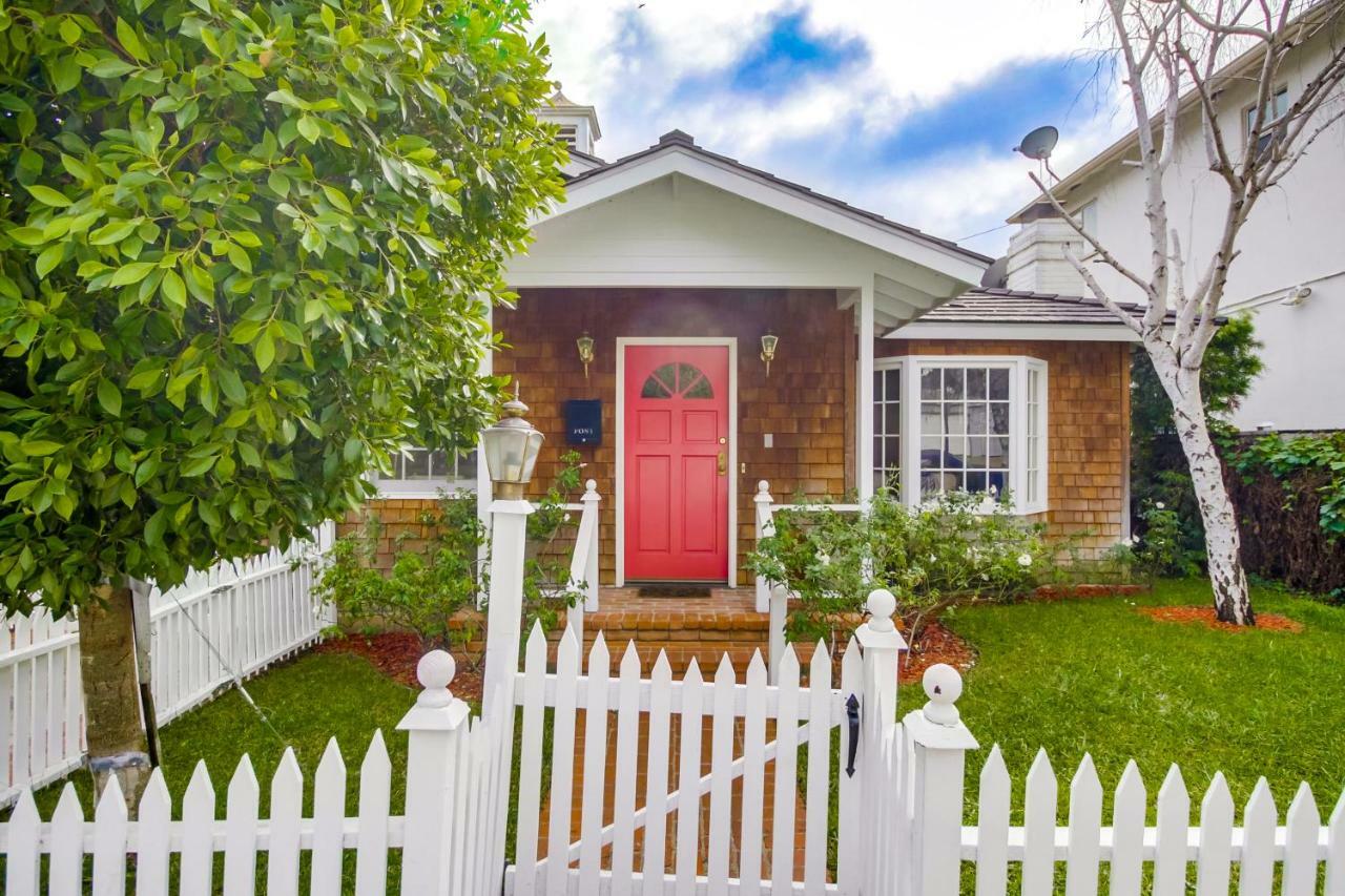 A Touch Of Cape Cod In West Hollywood Villa Лос Анджелис Екстериор снимка